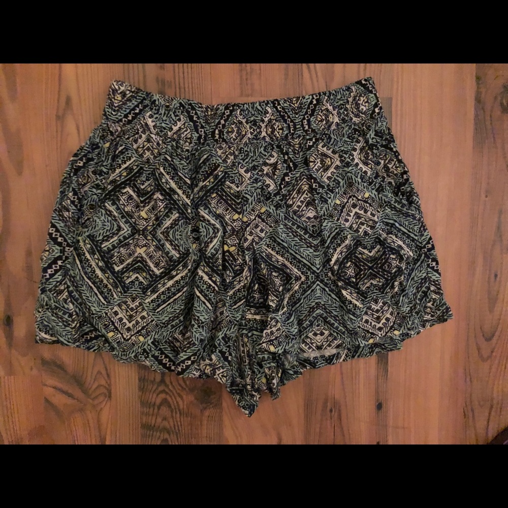 Missimo Supply Patterned Shorts